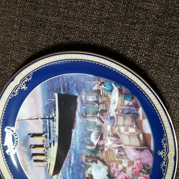 Titanic plate #5 - Picture 4 of 6